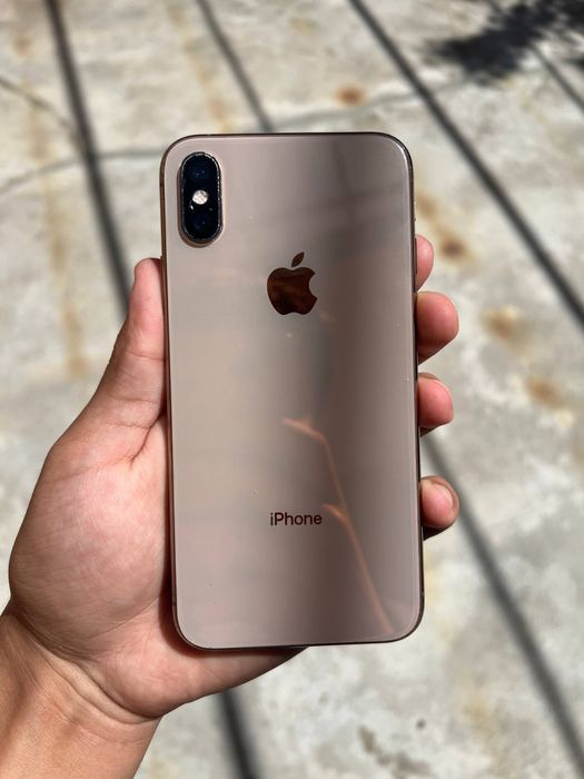 iPhone xs 64gb 77% yomkost