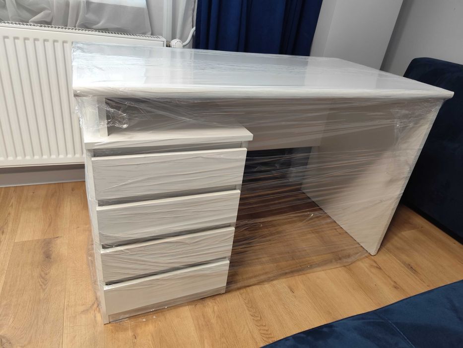 Бюро ученическо!