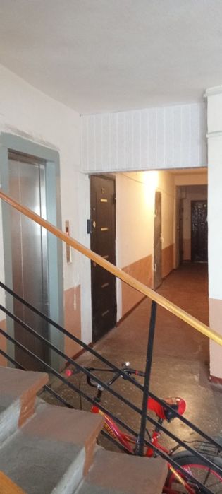 Бывшее общежитие, 2 комнатная квартира своя