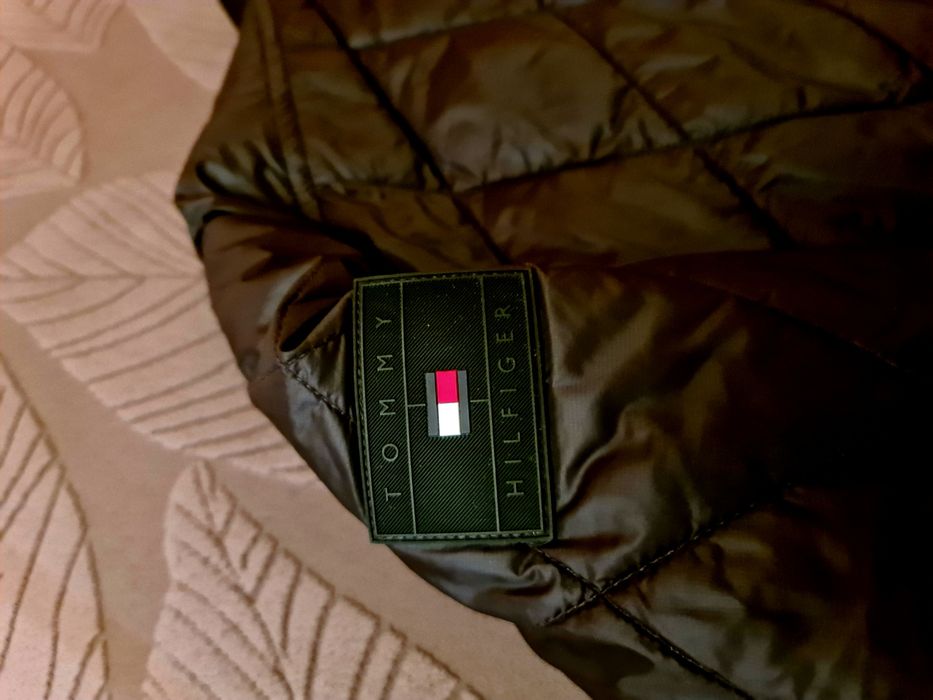 Яке бомбър Tommy Hilfiger