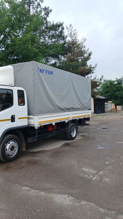 ISUZU YUK moshina