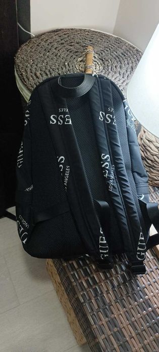 Guess оригинална раница