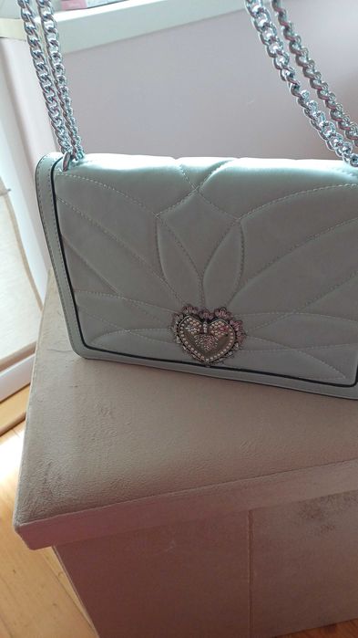 Дамски чанти Bershka  и други