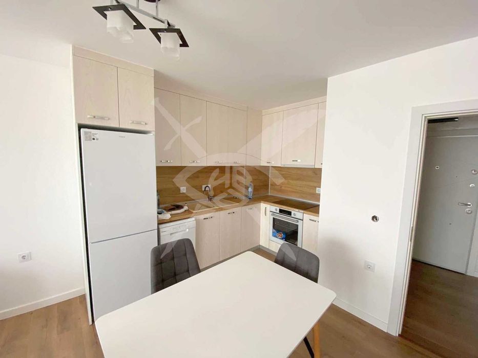 Продава се Двустаен апартамент в Пловдив, Христо Смирненски - 78 кв.м за 1834 €/кв.м - Снимка #2