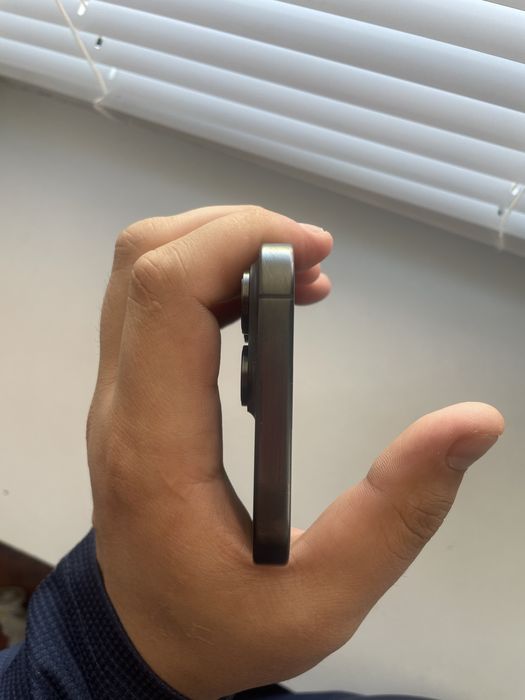 Iphone 15 pro max 256gb в отличном состоянии