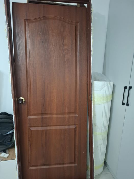 Продам двери межкомнатные