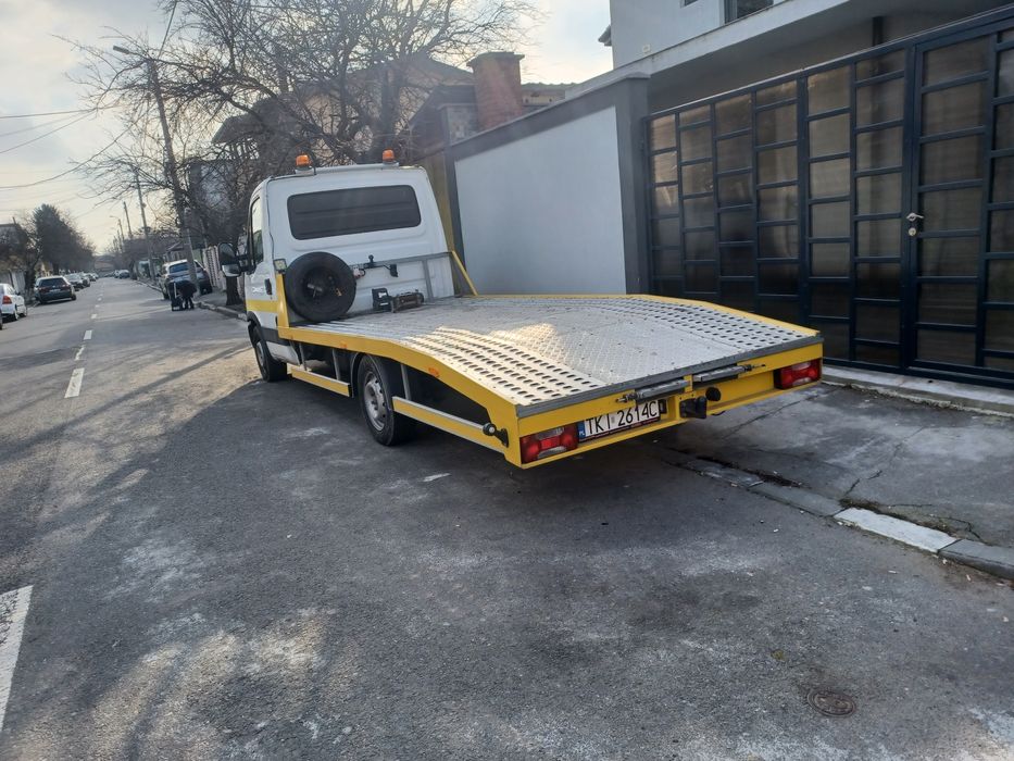 Vând iveco platforma auto