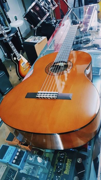 Классическая Гитара Yamaha c40