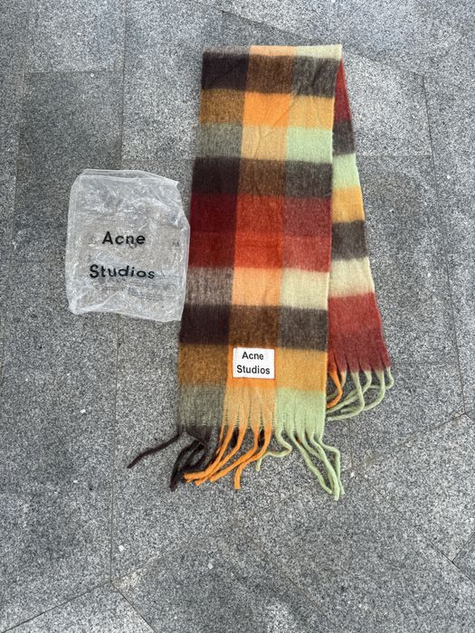 Acne Studios шарф ОРИГИНАЛ обмен продажа
