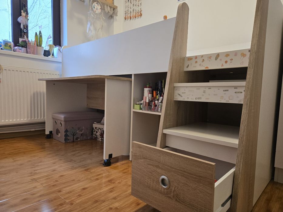 Ansamblu Pat Copil cu birou si spatii de depozitare
