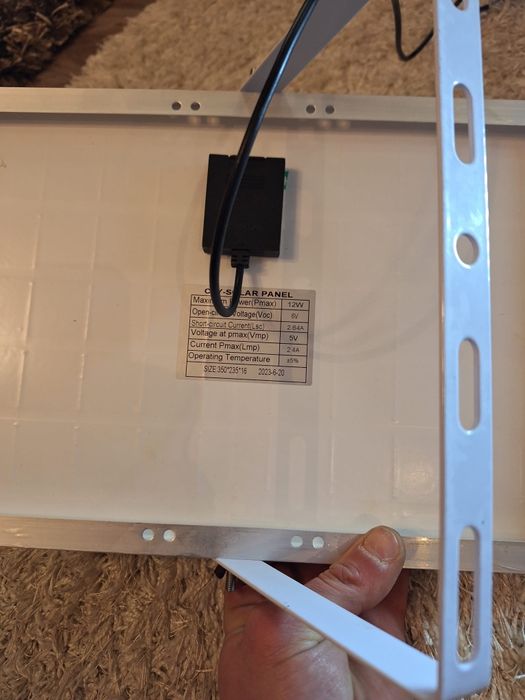 lampa solara 100 W cu panou solar