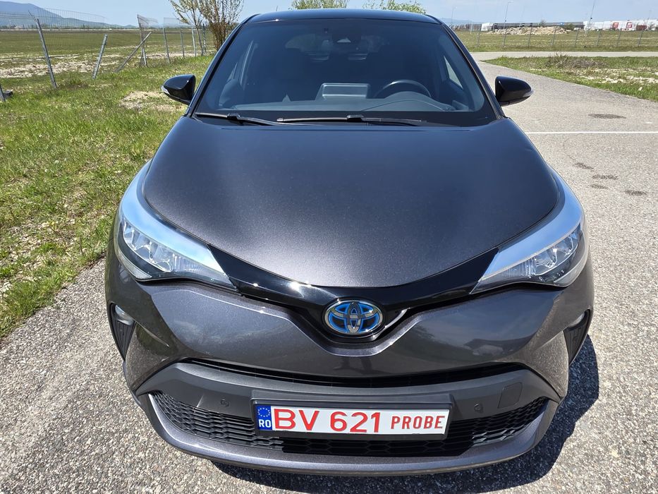 Toyota C-HR BI Tone 2021 garanție/rate 1.8 hybrid