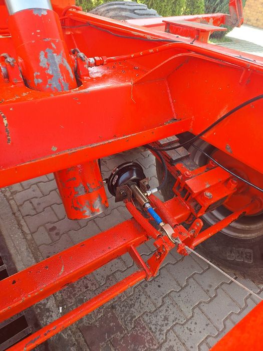 Remorca agricolă benna cereale 14 tone frâne pe aer citiți anuntu