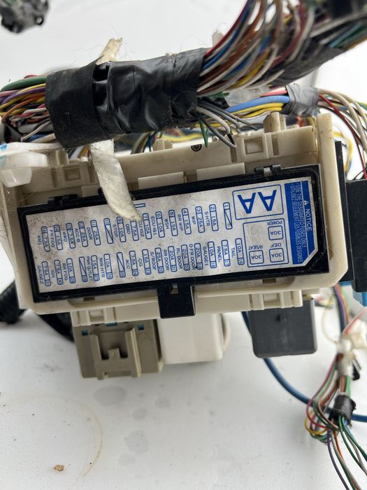 Toyota RAV 4 (XA30) Unitate/modul comandă servodirecție 8965042040 Toyota RAV 4 (XA30) Kit  pornire cu ECU motor și set