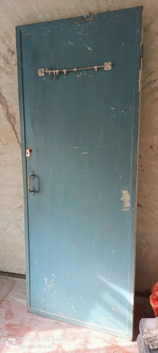 Продам двери окна