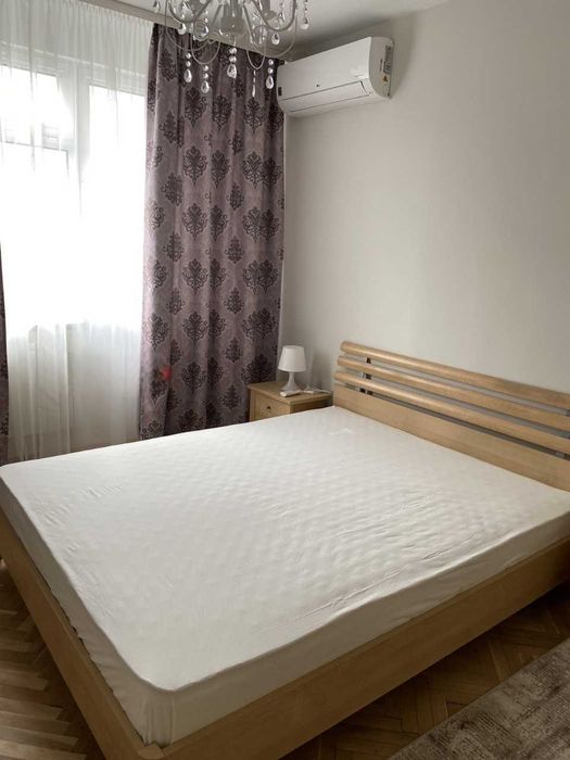 Дава се под наем Тристаен апартамент в София, Иван Вазов - 90 кв.м за 997.05 € - Снимка #1