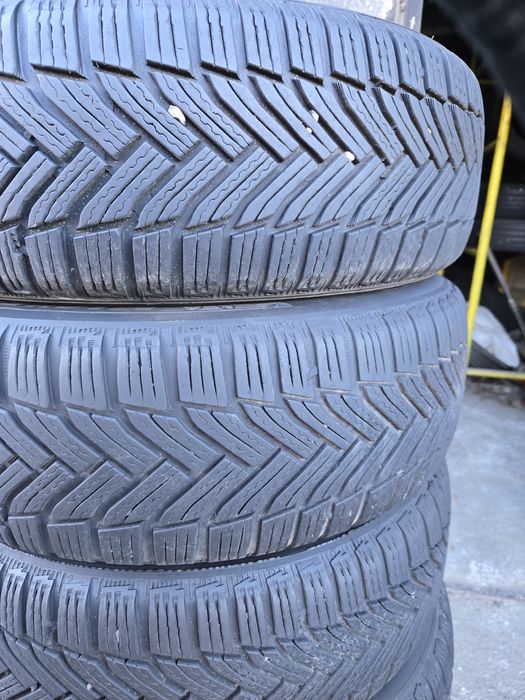 4бр. 195 65 15 Michelin зимни.