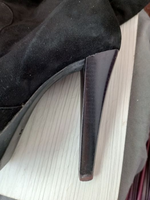 Продам женскую обувь