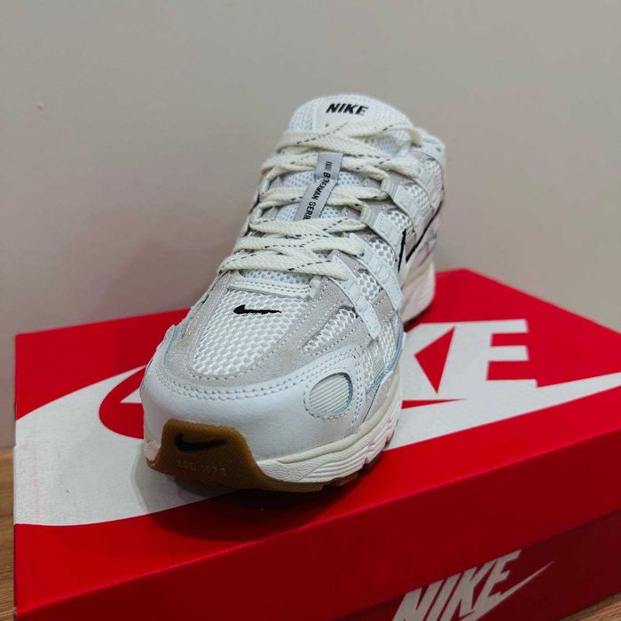 Кроссовки Nike P-6000