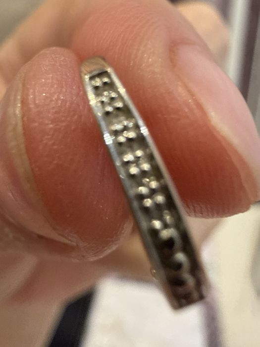 Продам золотые серьги россия