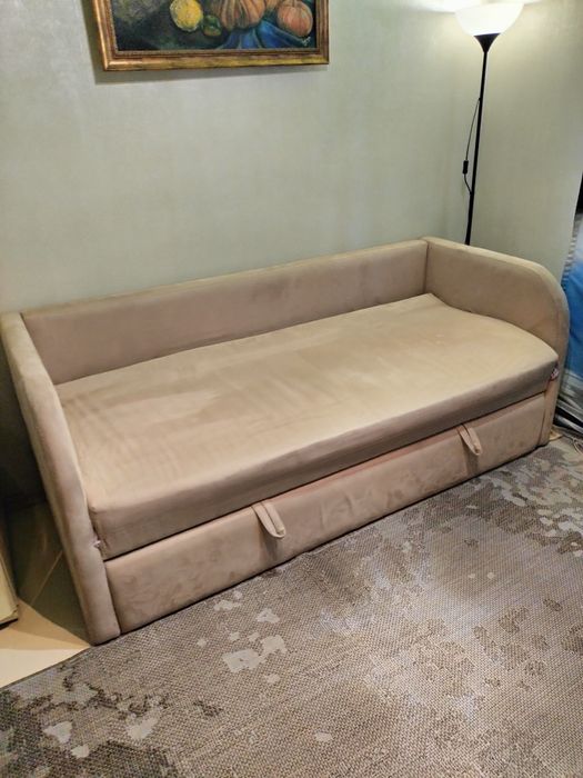 Продается диван б/у