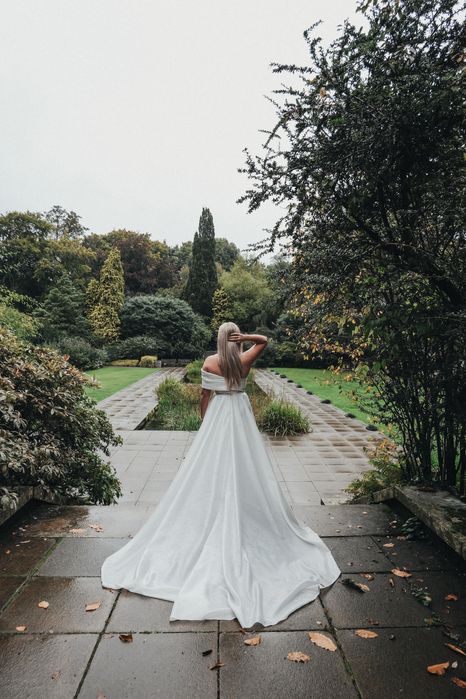 De vânzare rochie de mireasă