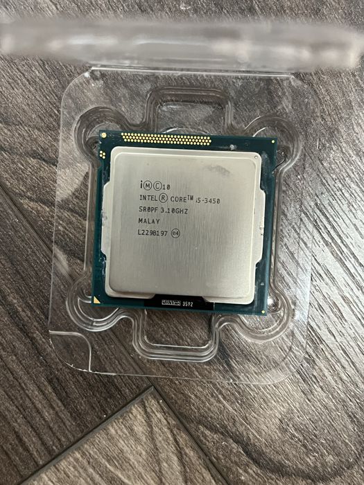 Процесор Intel Core i5 3450