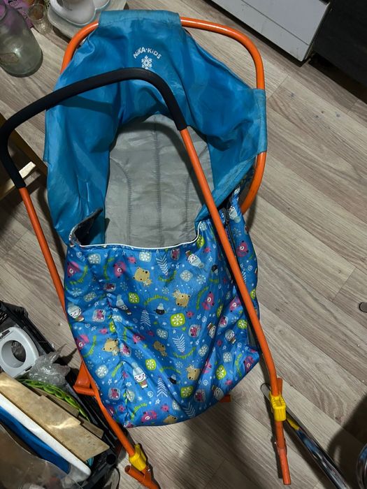 Отдам за вкусняшки вещи разные