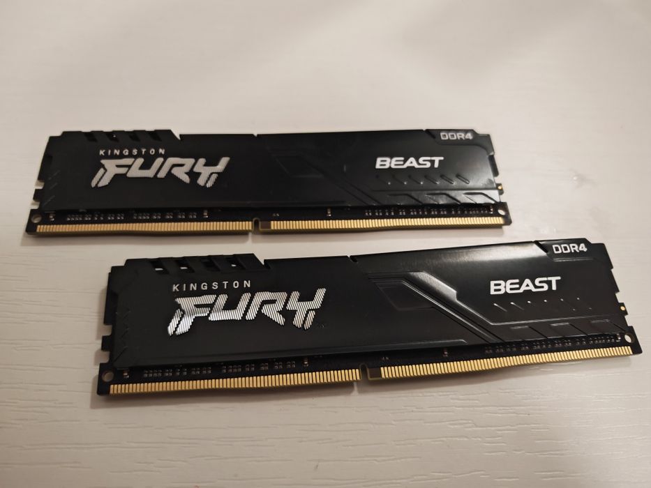 Памет Kingston FURY Beast, 32GB DDR4, 3200MHz CL16, Dual Channel Kit