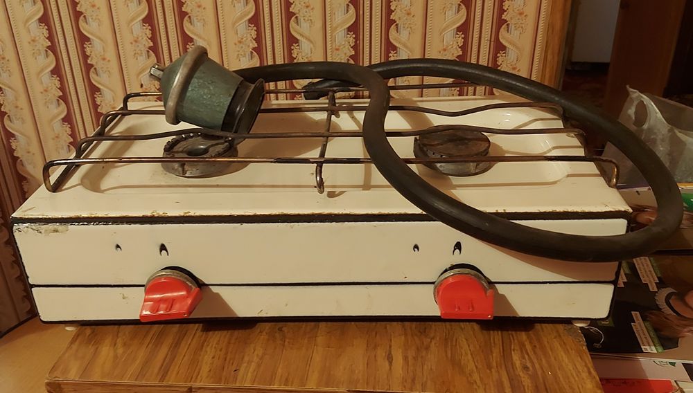 Газовая 2-х комфорочная плита с редуктором СССР