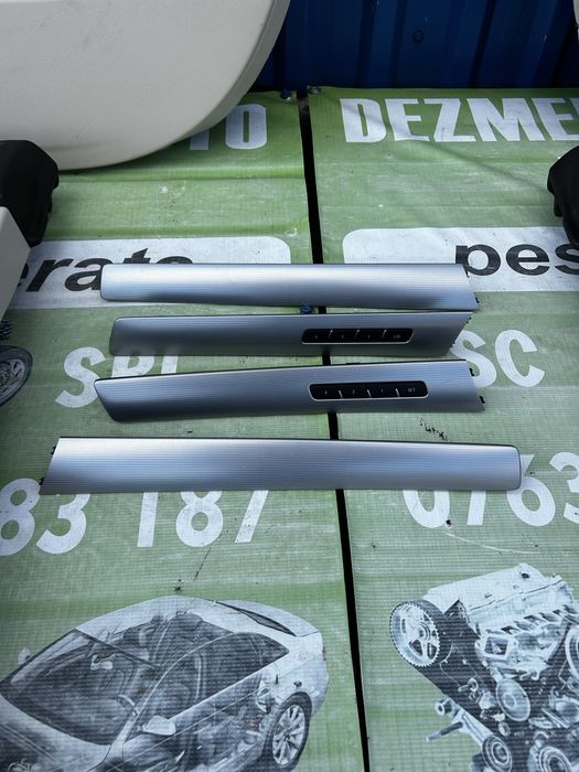 Trimuri ușă interior Volkswagen Touareg 7P