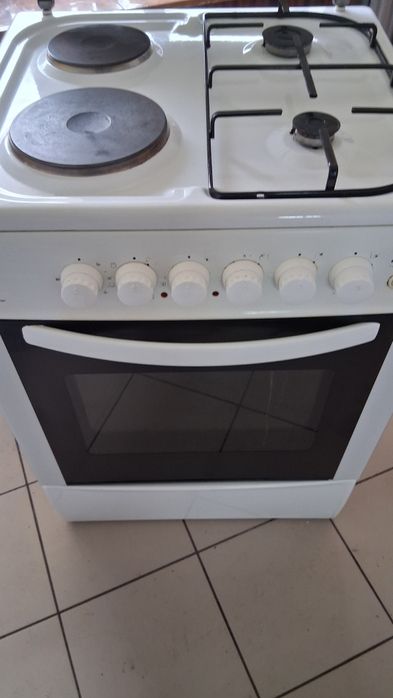 Комбинирана готварска печка