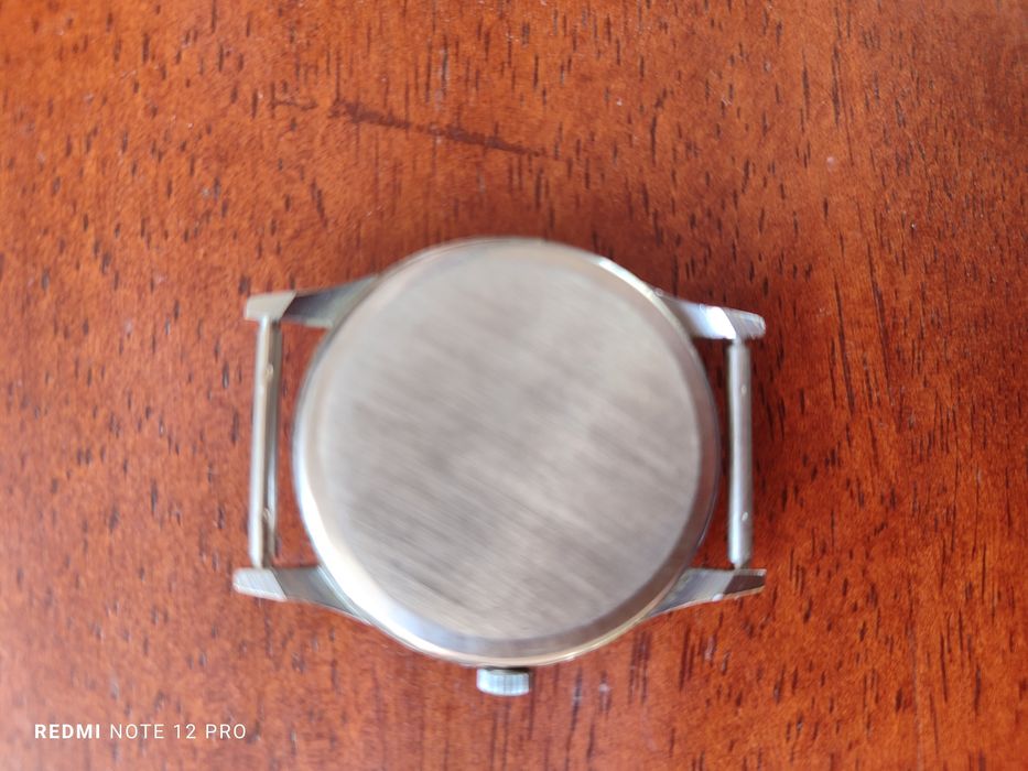 Часы механические.