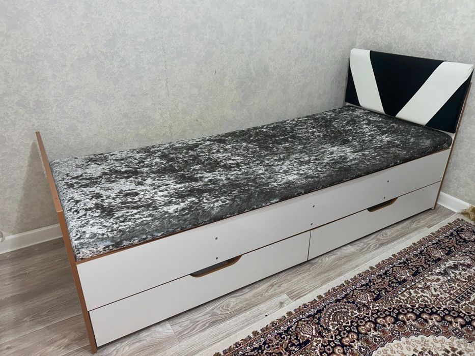 Кровать одноместная