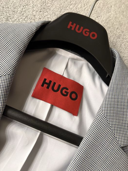 Костюм на HUGO ( HUGO BOSS )