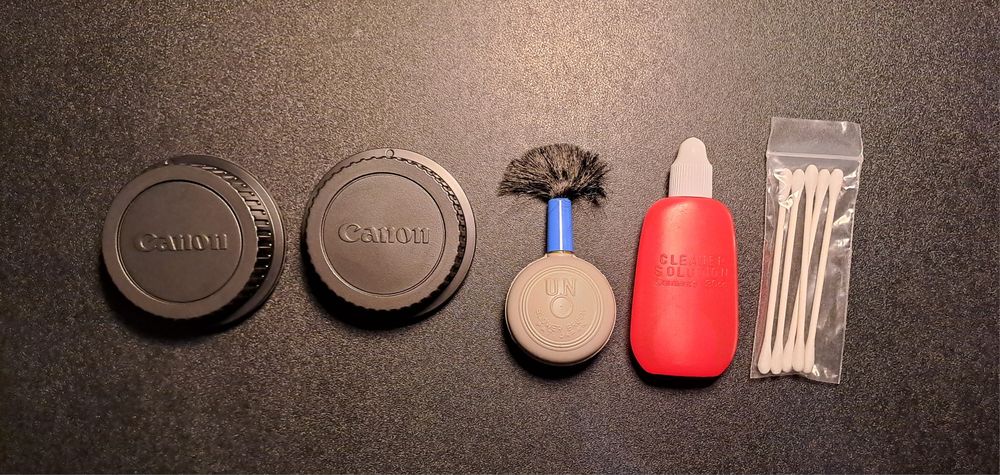 Фотографска Чанта Sony+комплект за почистване на обективи