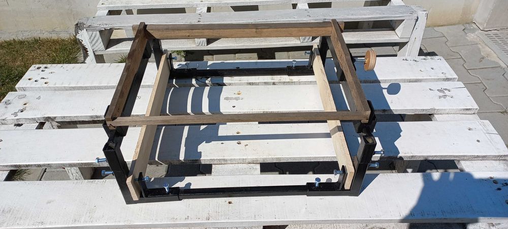 Dispozitiv sau Cadru asamblat rame stupi Dadant + dispozitiv insarmat