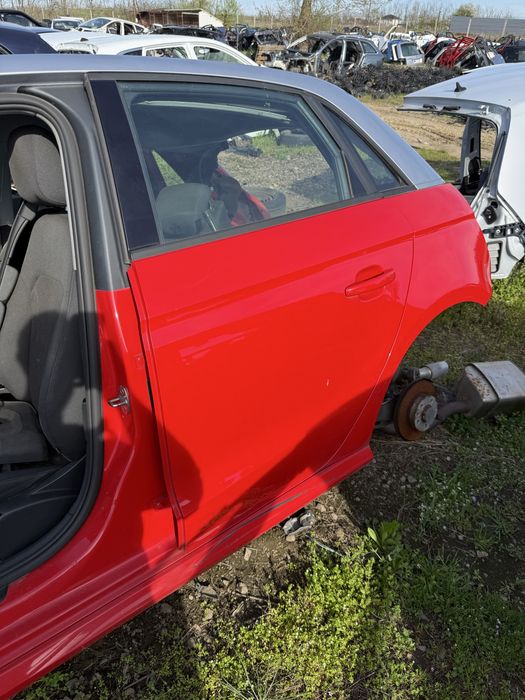 Usa /usi Audi A1 2016 Usa stanga spate , Usa dreapta spate