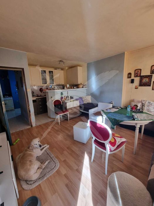 Продава се Тристаен апартамент в Бургас, Възраждане - 93 кв.м за 1366 €/кв.м - Снимка #1