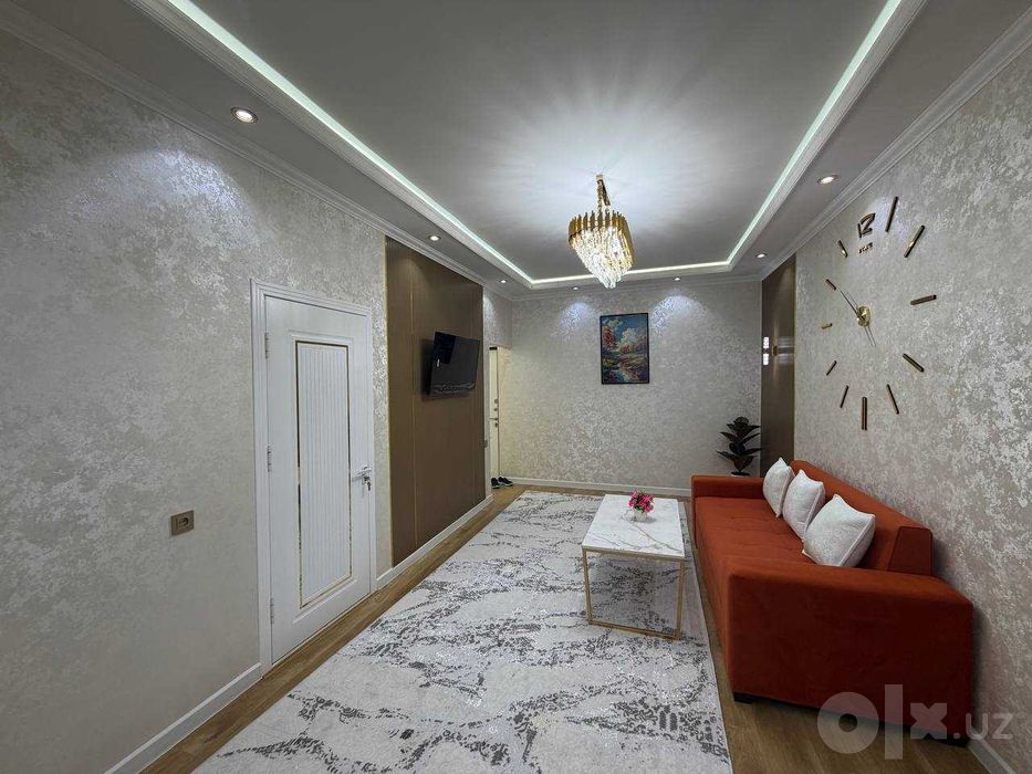 СРОЧНО !! Продается квартира в Яшнабаде 1/2/4 ( 38 кв/м ) Авиасозлар 1