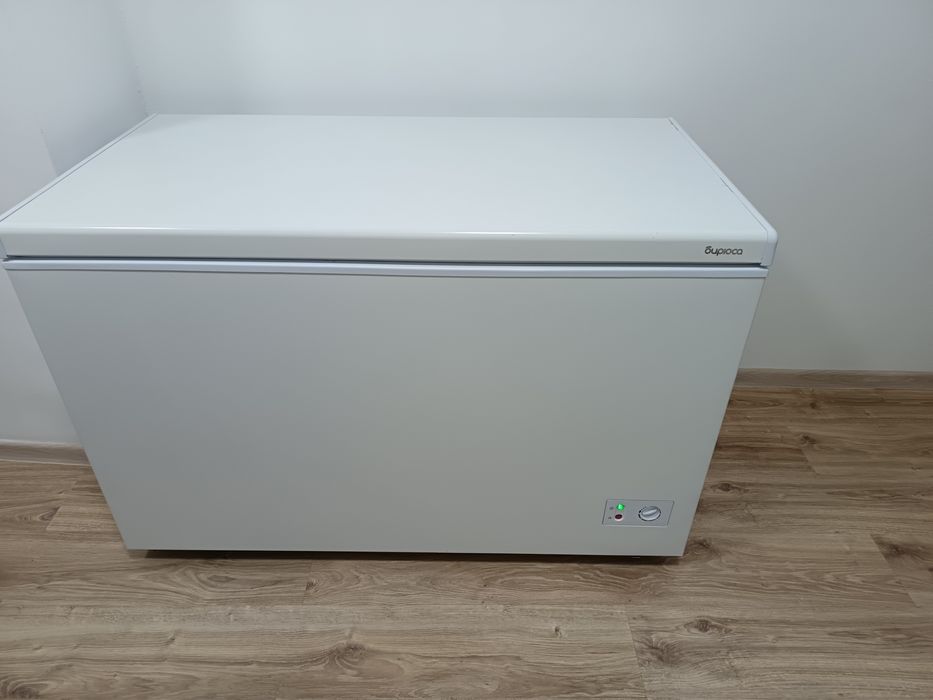 Холодильник и морозильник (бирюса)