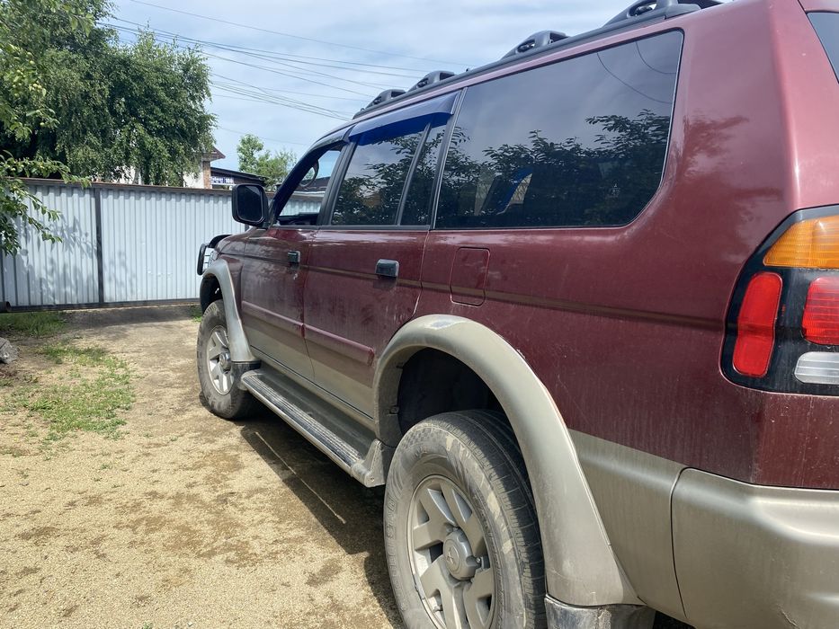 Mitsubishi Montero Sport