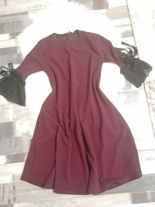 Нова рокля с ефектни ръкави