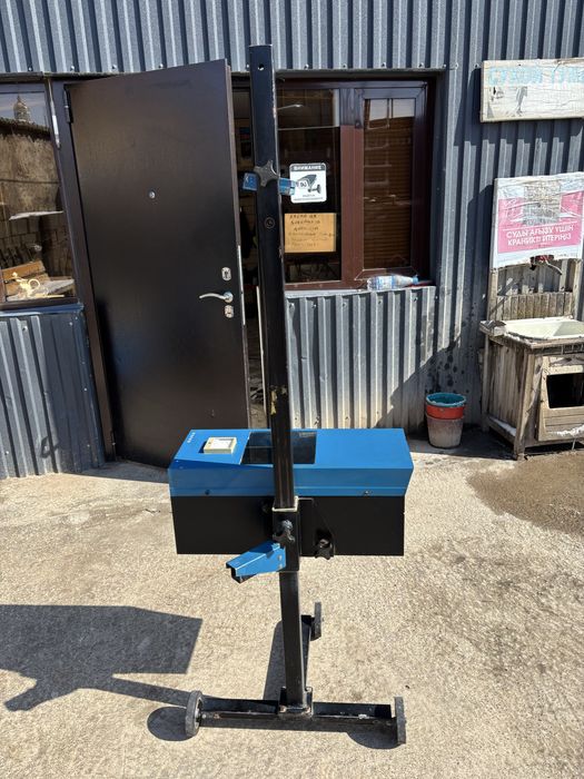 Прибор контроля и регулировки света фар