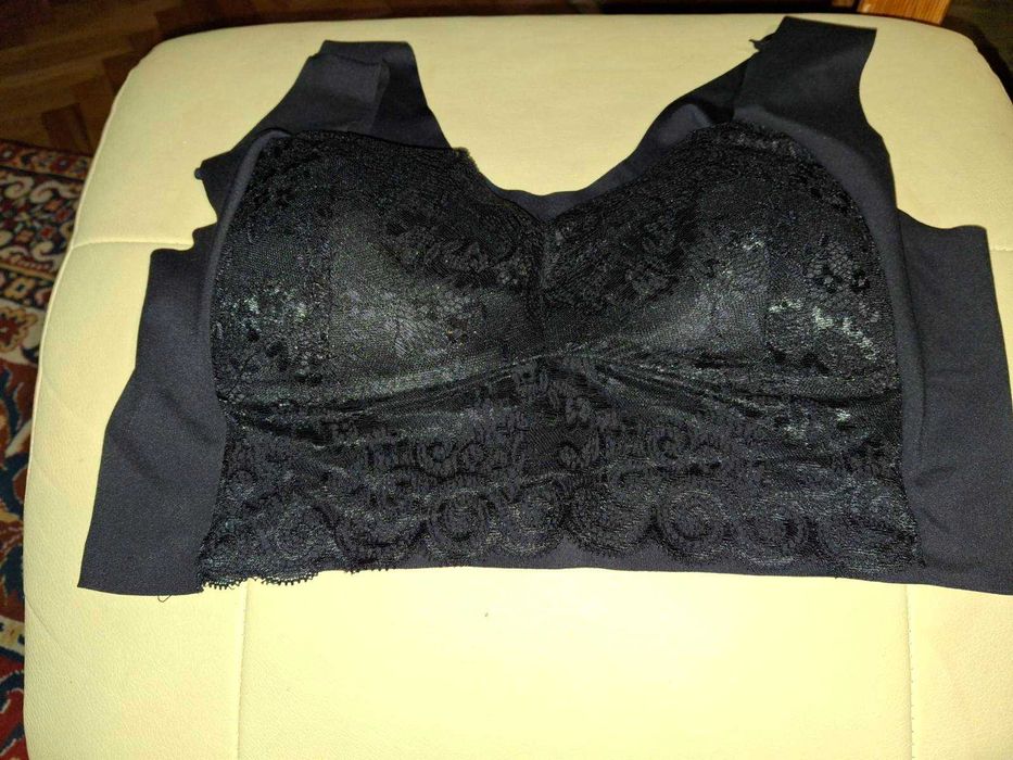 Продавам сутиени