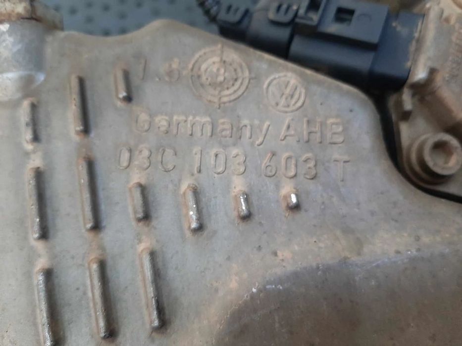 baie ulei 1.4 tsi cax vw golf 6 audi a3 8p seat leon toledo altea 03c103603t