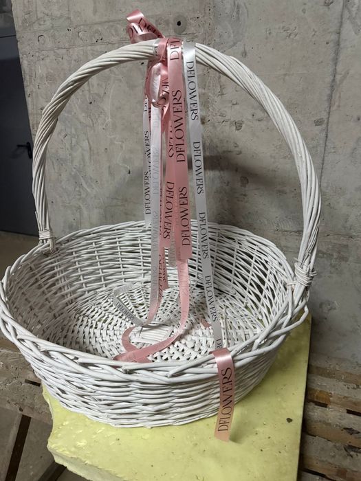 Корзина белая