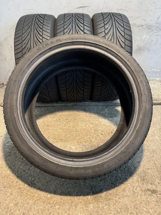 Гуми 225/40/18 RIKEN Raptor