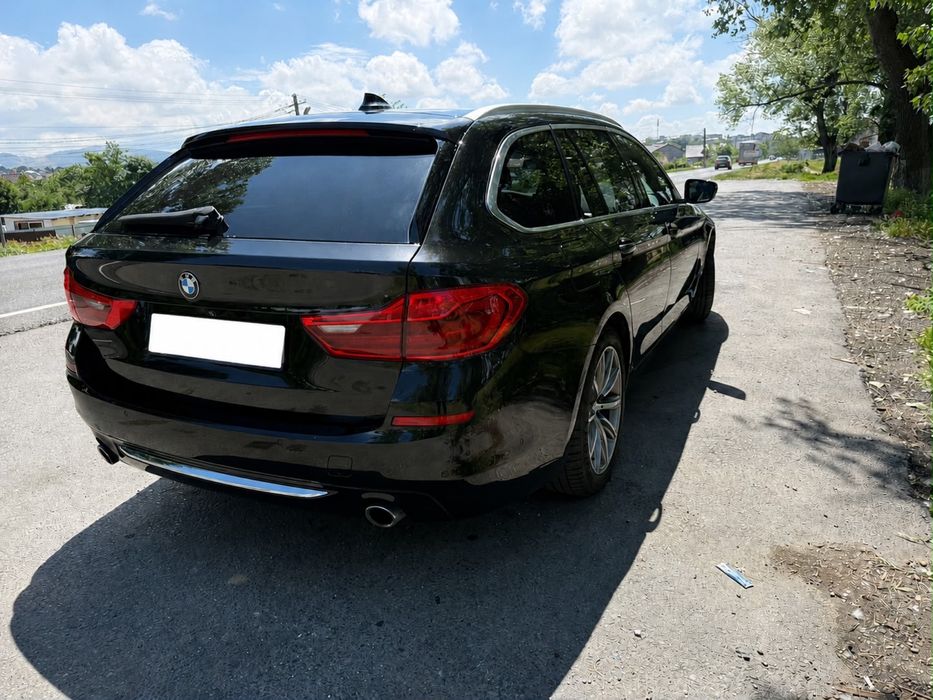 BMW 5 Series 2020 — imagine 4