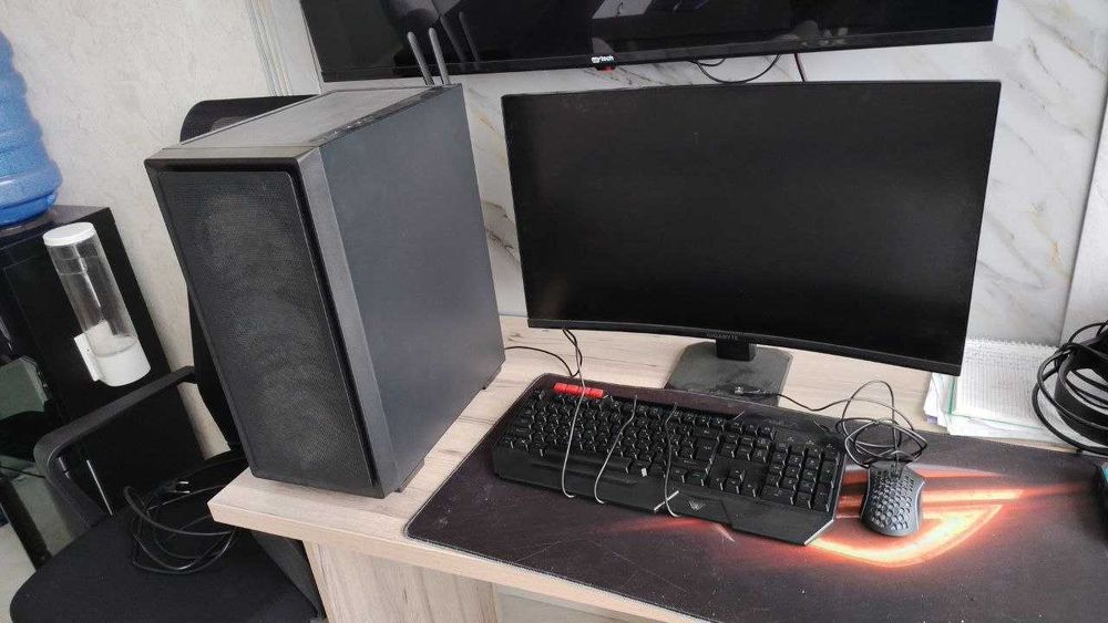 7600x/16gb ddr5/500gb Monitor Msi 27VAcurved